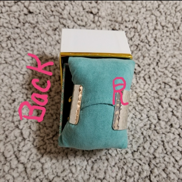 🔥 2015 RUSTIC CUFF COTM MELENA RARE SILVER 🔥 - Picture 2 of 4